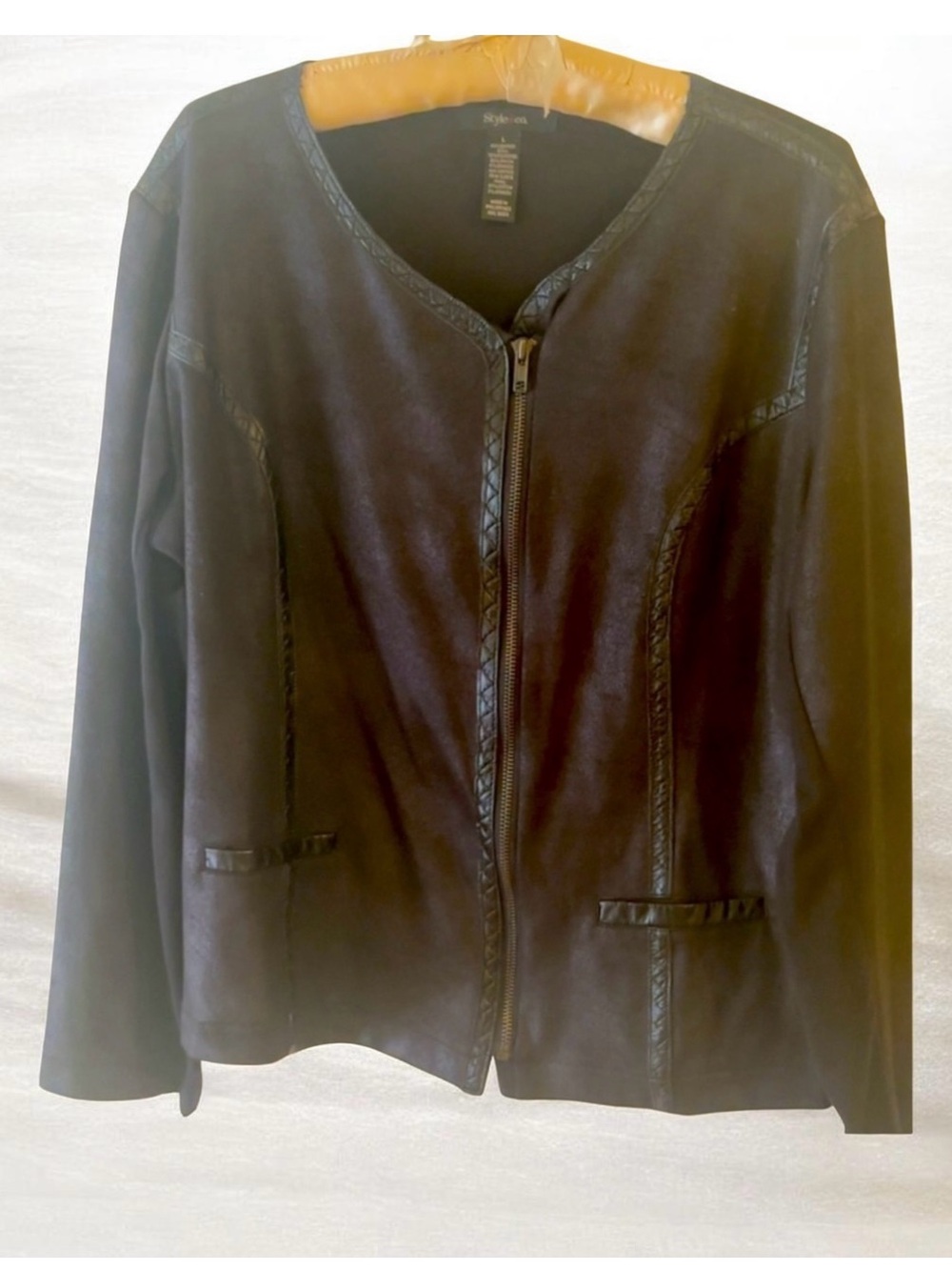 Beautiful Women’s Stretch Leather Look Jacket in size Large